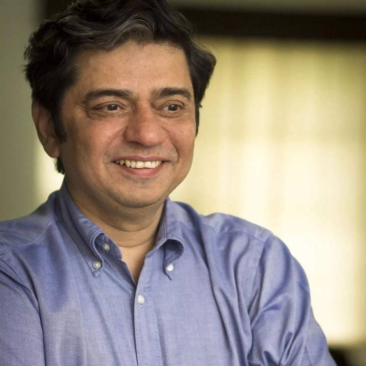 How a smartphone changes our modes of thinking, rearranges our priorities