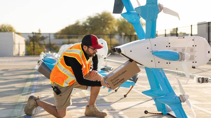 Amazon Prime drone delivery takes flight in North Texas