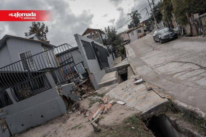 Residentes de la Sánchez Taboada, en alerta ante avance de deslizamientos de tierra