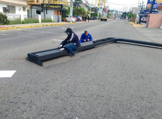 ¡Maracaibo da un paso adelante: inicia la revolución de semáforos inteligentes en la calle 72!