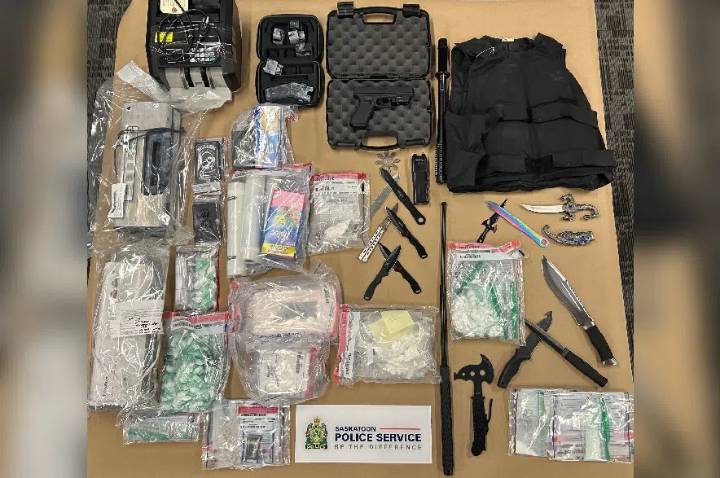 Cops arrest six people and seize nearly two kilos of cocaine during drug investigation