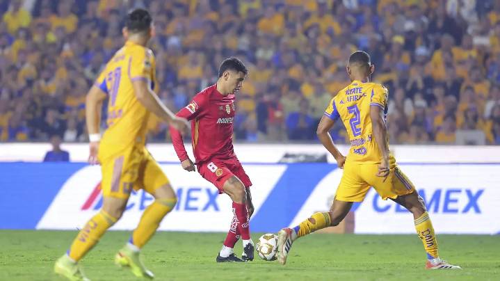 Tigres dio el primer zarpazo; Toluca buscará dar la vuelta en casa