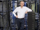 Ante el tsunami de la Inteligencia Artificial, ¿dejamos a las máquinas que hagan el trabajo por nosotros?