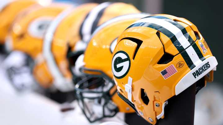 A Packer wins NFC offensive player of the week. You get…