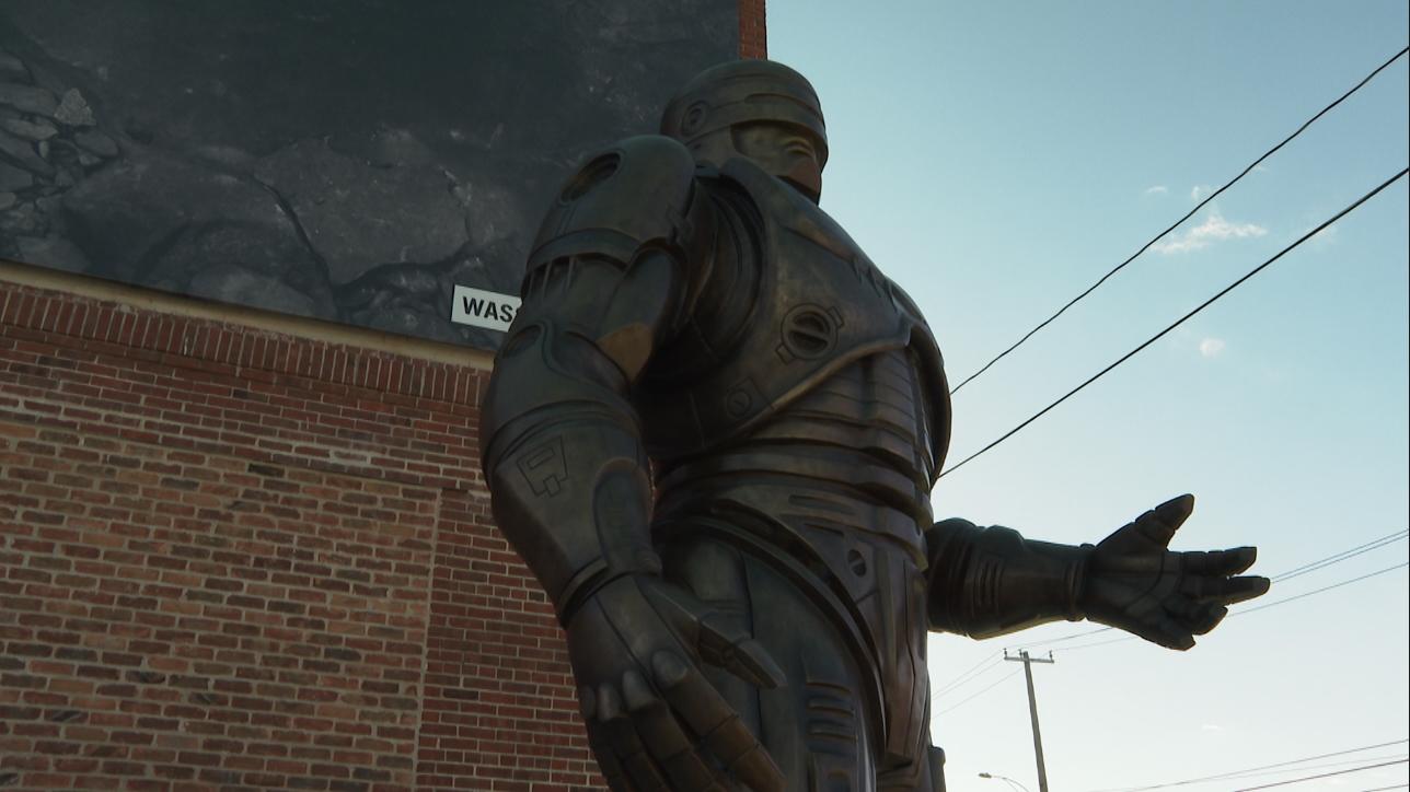 RoboCop’s long-awaited statue now stands guard in the Motor City