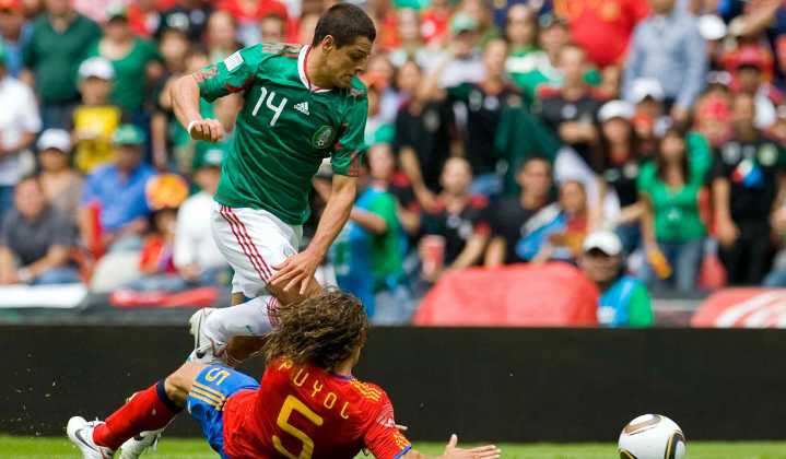 Del campeonato del Mundo a ‘deformarle’ la corona: así fue la última vez que España jugó en México