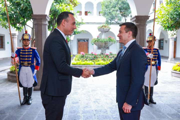 Presidente Noboa destaca trabajo conjunto entre Perú y Ecuador para proteger fronteras