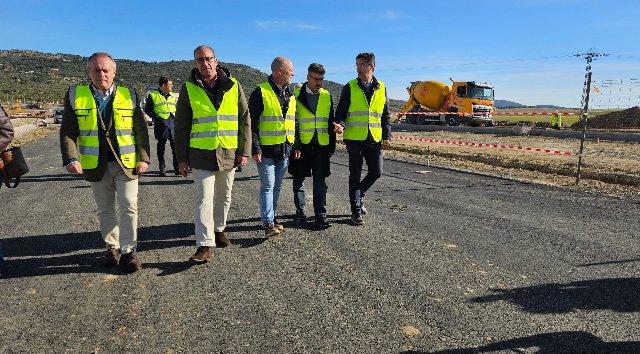 Un tramo de la Ronda Sur de Cáceres se abrirá al tráfico en abril y la totalidad de la infraestructura estará lista a finales de 2026