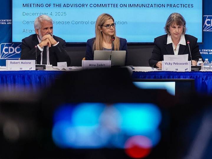 CDC advisers vote to overturn decades-long policy on hepatitis B vaccine for infants
