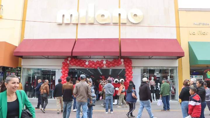 Reinauguran tienda Milano en el Centro tras incendio de marzo