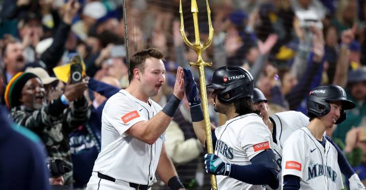 How To Mitigate the Loss of Eugenio Suarez