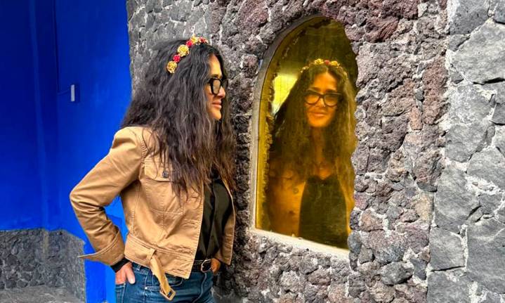 La nueva visita de Salma Hayek a la Casa Azul