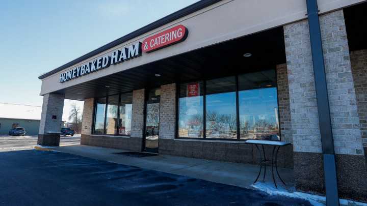 Get prepared Christmas dinners from these Green Bay