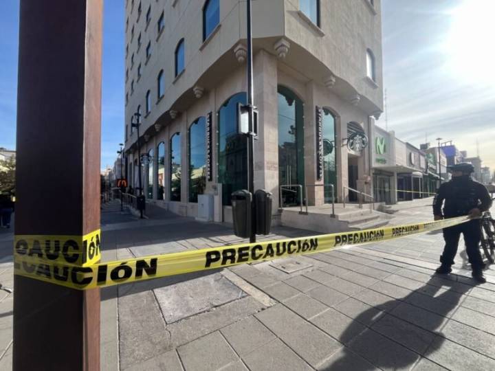 Desalojan edificio Del Real por amenaza de bomba en el Starbucks del centro
