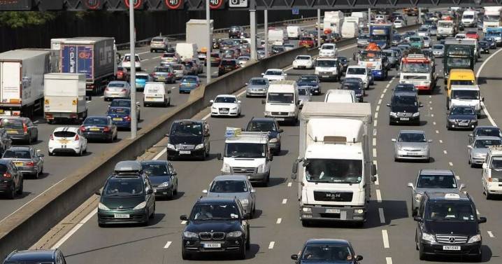 Drivers making themselves invisible to speed cameras and 'need to be stopped'