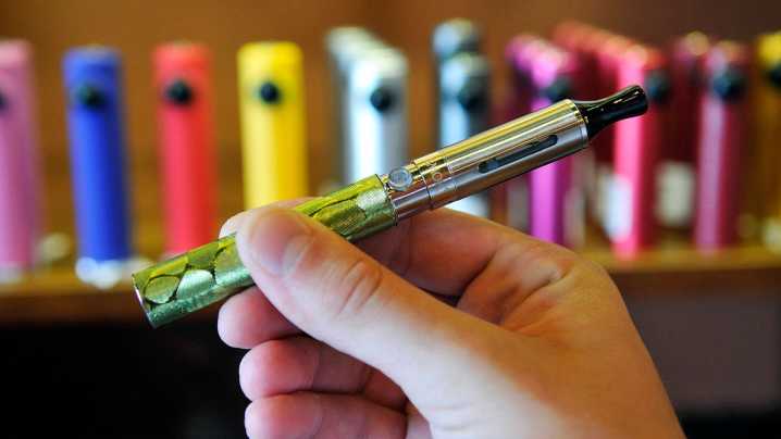 México prohíbe totalmente los vapeadores y cigarrillos electrónicos