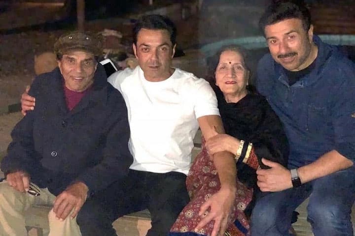 Dharmendra Birth Anniversary: 'Papa Is Always With Me', Sunny Deol Remembers Late Father