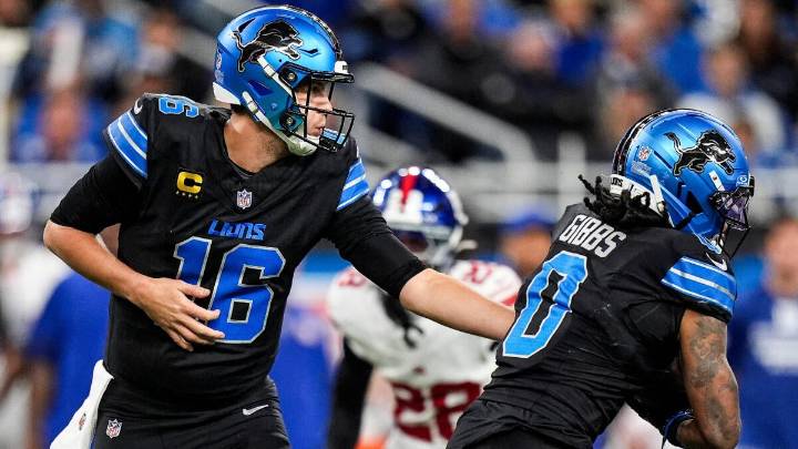 Best bets for Cowboys-Lions TNF, Warriors-76ers and NHL on Thursday, Dec. 4