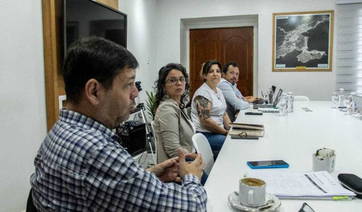 Ushuaia, Nación y ONU...