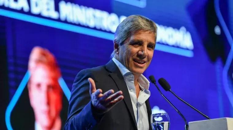 Tras conocerse la inflación de noviembre, Caputo celebró el dato acumulado