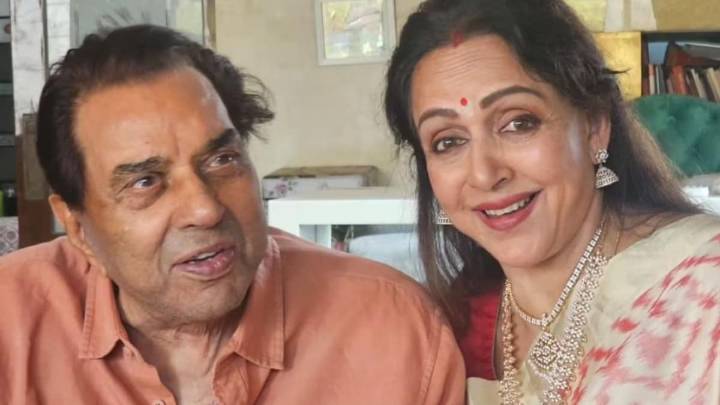 Dharmendra Was 'Reluctant' To Do Seeta Aur Geeta, Says Javed Akhtar: 'He Was Too Big...Hema Malini Was Hero'