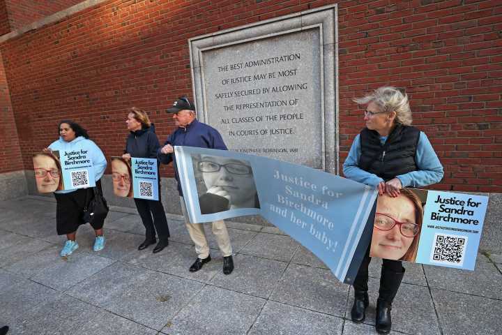 US will not seek death penalty for Matthew Farwell, who is accused of killing pregnant Sandra Birchmore