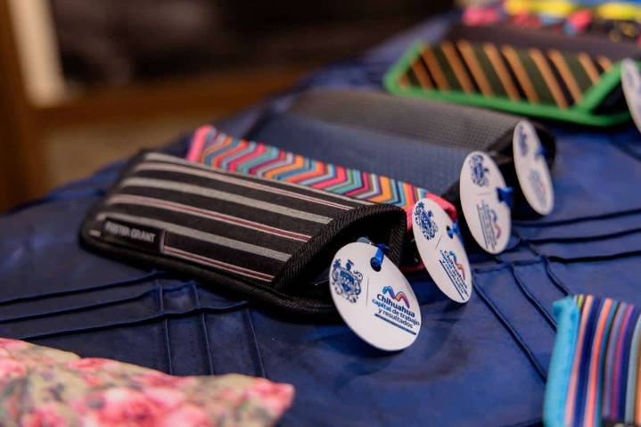 Dona Fundación MAJOCCA 20 mil lentes al Gobierno Municipal para apoyar a personas en vulnerabilidad