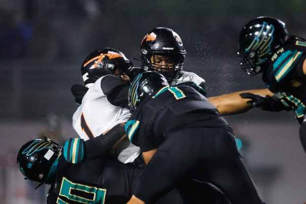 McClymonds unable to slow Kennedy-Delano, falls in 3