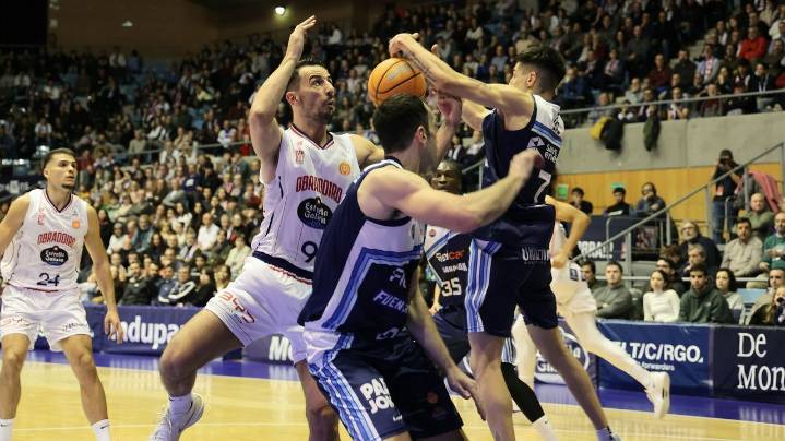 El Obradoiro suma ante el Fuenlabrada su octava victoria consecutiva (97