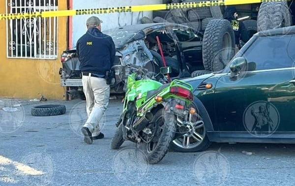 Tras persecución, privan de la libertad a motociclista en Juárez