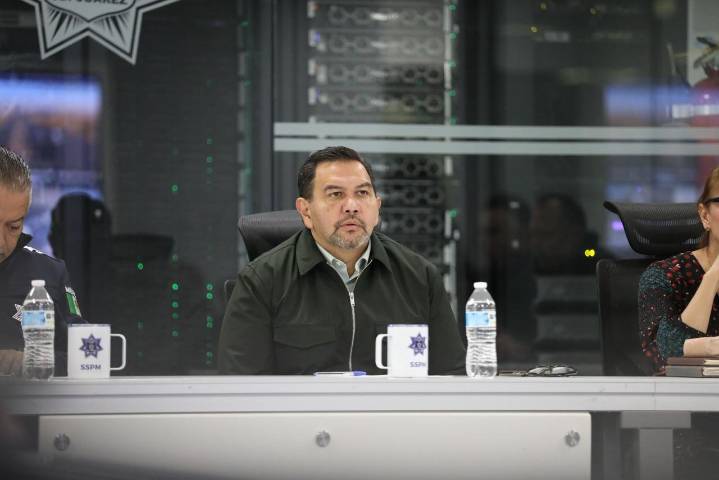 Encabeza el Presidente Pérez Cuéllar mesa de seguridad en el CERI