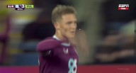 ¡Su primer gol en la Premier League! Oliver Sonne puso el descuento en derrota del Burnley vs. Fulham