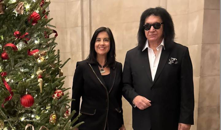 Gene Simmons meets with Rep. Malliotakis during Capitol visit for music bill