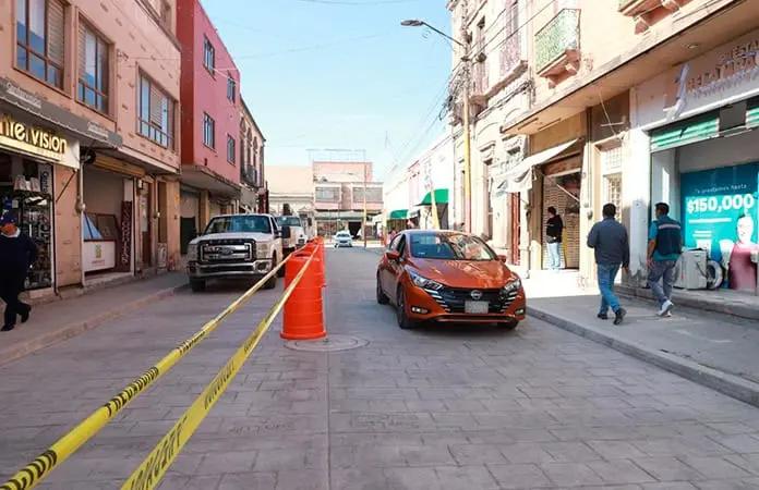 Reabren la Julián de Los Reyes a vehículos