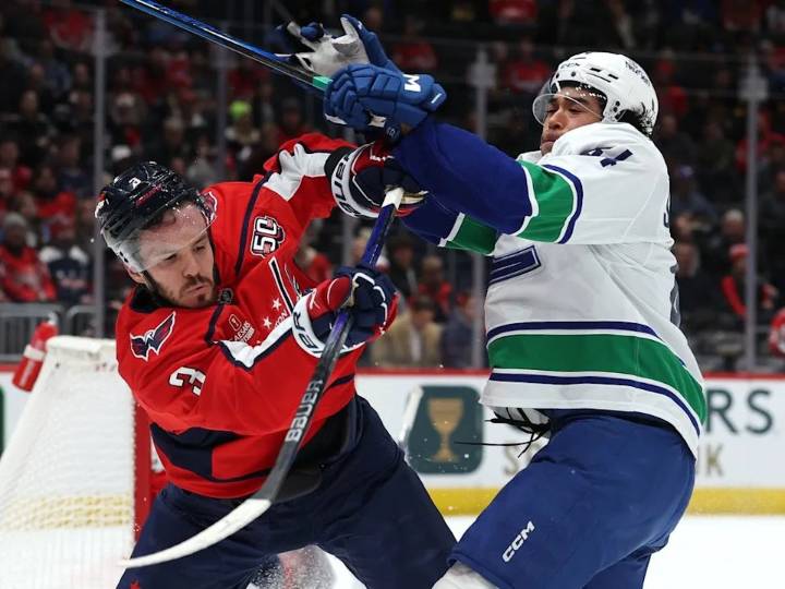 Canucks Coffee: Why Kiefer Sherwood's scoring slump doesn't alter his trade value