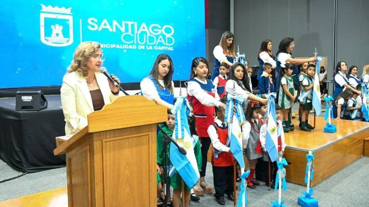 La intendente Fuentes cerró el ciclo lectivo 2025 de los jardines de infantes municipales