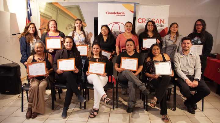 43 vecinas y vecinos de Caldera certificaron cursos de grúa horquilla y licencia de conducir clase B