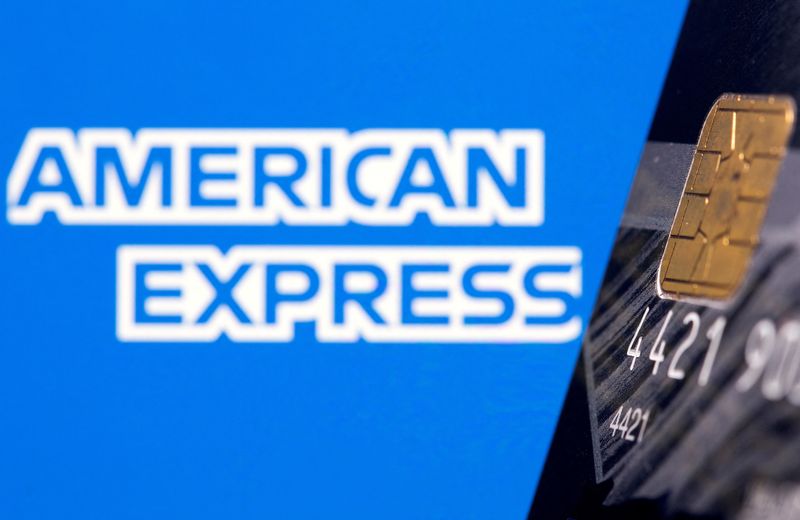 AmEx reports 9% rise in US retail spending over Thanksgiving week, CEO says