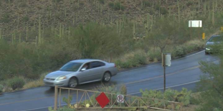 Community expresses concerns over safety of Gates Pass Road