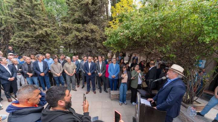 Othar: "No hay que naturalizar la crisis laboral"