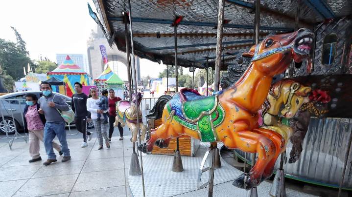 Gobierno de la CDMX aún no define si habrá feria decembrina en el Monumento a la Revolución