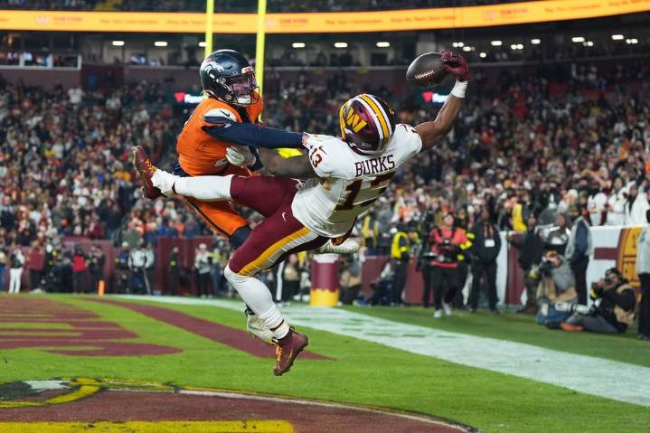 Catch of the year? Commanders’ Treylon Burks makes incredible 1-handed TD grab vs. Broncos – Winnipeg Free Press