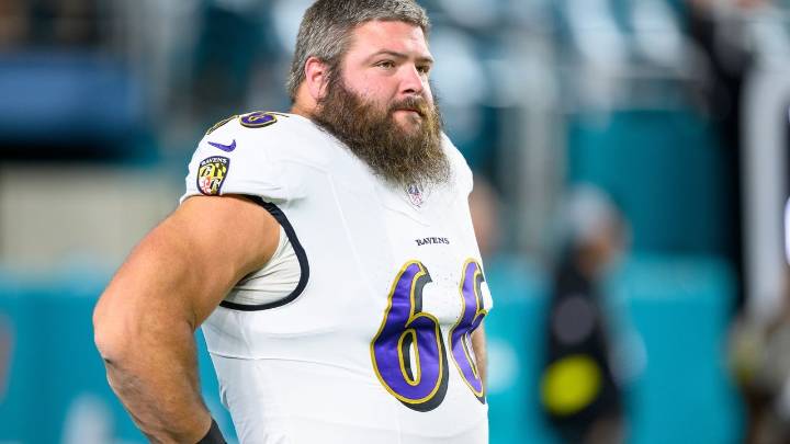 Ravens OL Ben Cleveland suspended 3 games for violating the NFL's policy on substances of abuse