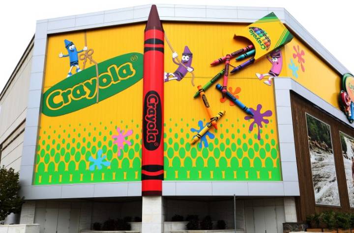 Crayola issues nationwide recall for safety hazard to children
