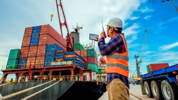 Las importaciones de bienes de consumo baten récords