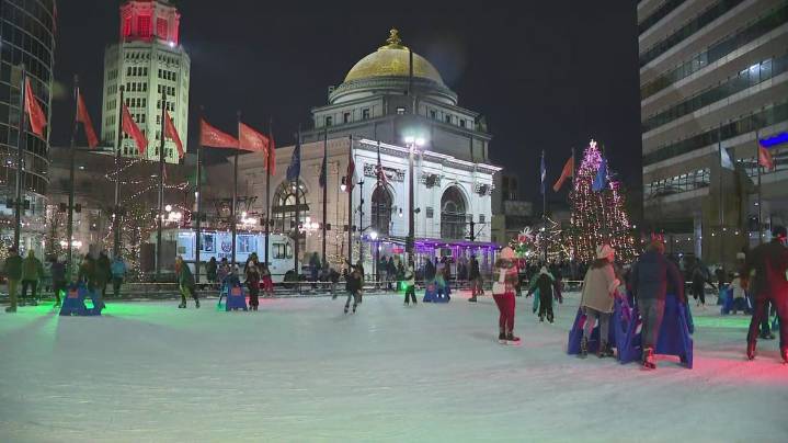 Buffalo lights up Fountain Plaza with annual tree lighting, fireworks show