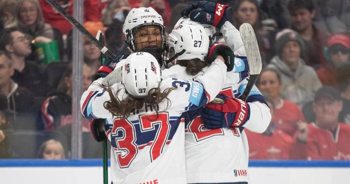 US women's hockey team beats Canada 4-1 in Edmonton to sweep Rivalry Series