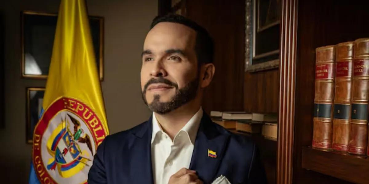 Abelardo de la Espriella llama a unificar a la derecha