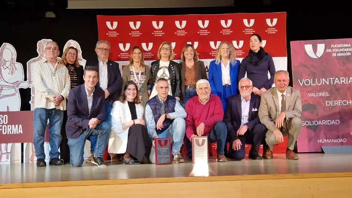 La Plataforma de Voluntariado reconoce a Manolo Bara y Carpintería Castellar por su manera de poner el corazón al servicio de los demás