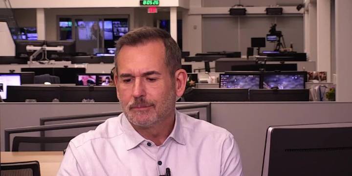 8 p.m. Thursday: Temperatures expected to drop this weekend